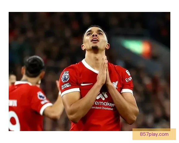 训练基地庆生温情时刻利马感言曼联已成我第二个家红魔情怀见证